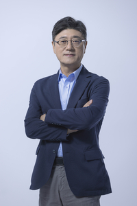 SKT, 법조인 출신 정재헌 신임 CEO 선임