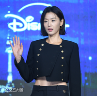 전지현, ‘공부왕찐천재 홍진경’으로 데뷔 첫 유튜브 도전 [공식]