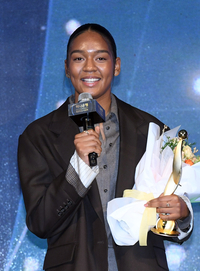 ‘무릎 부상-특별귀화 실패’ 키아나 스미스, 전격 은퇴 선언…“기대에 부응하지 못해 죄송”