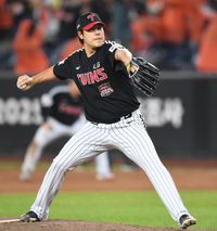 [포토] 역투하는 LG 김진성