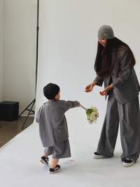 문가비, ‘정우성 혼외자’ 아들 첫 공개 ‘훤칠 DNA’