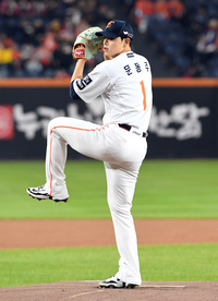 [포토]KS 5차전 선발 등판한 한화 문동주