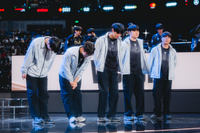 “우린 세계 1위다” 젠지, KT에 복수의 일격! 2세트 승리로 승부는 원점 [SS롤드컵 4강]