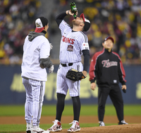 [포토] 음료 마시는 오스틴