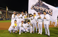 ‘팀 박해민 vs 팀 임찬규’…LG 선수들, 팬들 위한 ‘깜짝’ 미니 청백전 개최 [LG우승 현장속으로]