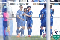 다이렉트 승격 놓친 수원 삼성, 2위로 승강 PO 확정…부천은 안산 꺾고 ‘3위’ 자리 고수