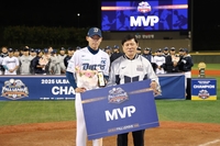 ‘전체 2번 신재인 MVP’ NC, 2025 울산-KBO Fall League 우승!…결승서 롯데 12-1 완파