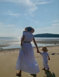 문가비子 사진공개, 갑론을박할 문제인가?…댓글 OFF 전환[배우근의 롤리팝]