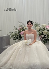 혜리, 결혼식서 눈물바다…11만 인플루언서 여동생 먼저 품절