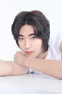 케이플러스 모델 김재민, ‘2025 슈퍼모델선발대회’ 대상 수상…차세대 글로벌 모델 탄생