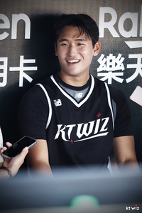 1R 지명자다운 당찬 포부! KT 박지훈 “슬라이더로 일본, 대만 타자 상대할 것” [SS시선집중]
