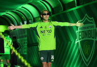 [포토]전북 송민규, 우승 메달 받으러!