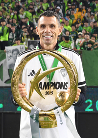 [포토]K리그1 우승 차지한 전북 포옛 감독