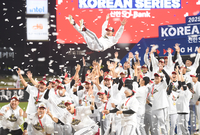 ‘1할 타자→2020년대 유일한 KS 2승’ LG 염경엽 감독, 첫 저서 ‘결국 너의 시간은 온다’ 출간