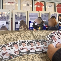 “야구장 들어가니 3회던데?” 경기 안 보고 ‘이것’ 하나 얻으려 기다린 팬들→‘국대 버전’으로 확장된 ‘팬 트렌드’ [SS현장속으로]