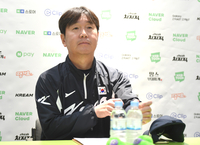 [포토] 류지현 감독 ‘긴장되네’