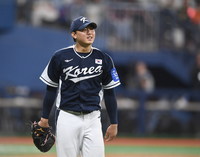 [포토] 배찬승 ‘휴~ 넘어가는 줄 알았네’