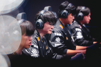 “이게 왕조의 힘이다” T1, 벼랑 끝에서 4세트 따내며 2-2…결국 끝장전으로 간다 [SS롤드컵 결승]