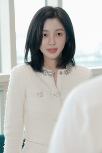 ‘부세미’ 깜짝 출연한 배우…신수현이었다