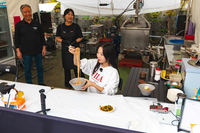 ‘먹방 유튜버’ 쯔양 “너무 많이 먹어 앞니도 짧아져”