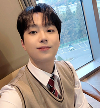 ‘찬또위키’ 이찬원, KBS ‘트랜스휴먼’ 강력 추천…“AI와 다큐의 만남 확인하세요”