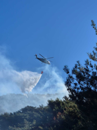 [강원자치도]화천군 방천리 산불, 임차헬기 집중 투입으로 조기 진화