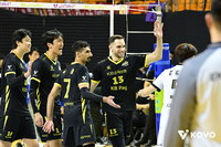 ‘결정력’과 ‘서브’가 승부를 갈랐다…‘삼각편대 66득점 합작’ KB손해보험, 한국전력 3-1로 꺾고 선두 도약[현장리뷰]