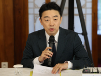 강훈식 실장, 칼 뺐다… ‘휴게소 40% 독과점’ ‘적자 공항’ 동시 전면 개편 지시