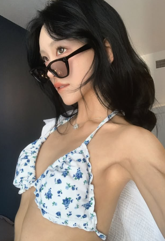 ‘170㎝·41㎏’ 최준희, 당당 비키니 룩 [★SNS]