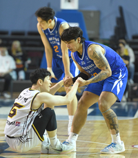 [포토] 구탕 ‘일어나’