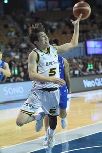 [포토] 양준석 ‘들어가라’