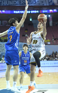 [포토] 타마요 ‘빈 틈이 보여’