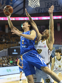 [포토] 이원석 ‘과감하게 쏜다’