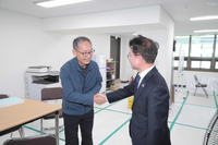 육동한 춘천시장, 시의회 별관 건축 현장 점검