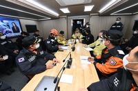 김승룡 중앙긴급구조통제단장, 울산화력발전소 붕괴 현장 점검