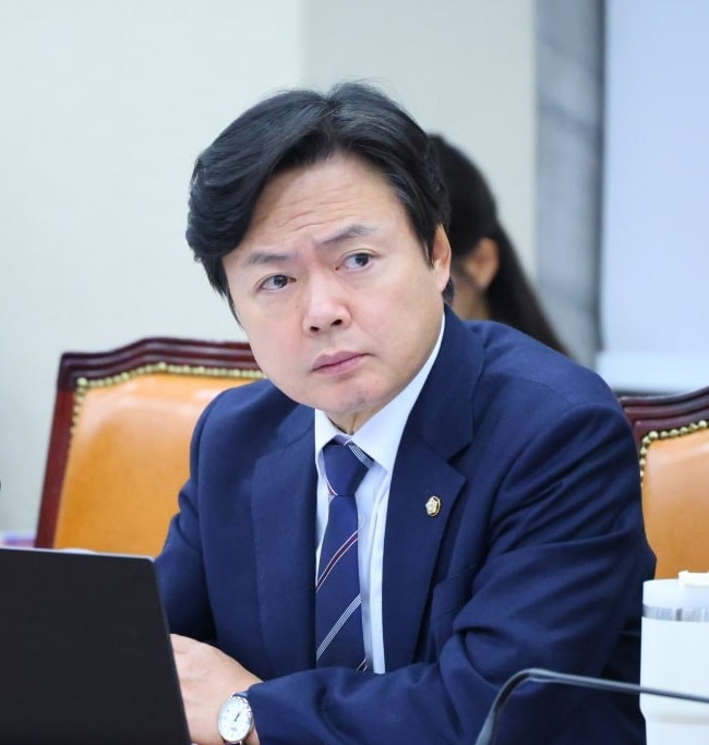 ‘참전·무공·4.19 유공자 수당’ 월 10만원 추가 증액안 국회 정무위 통과