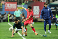 ‘센추리클럽’ 이재성 노마크 헤더 ‘아깝다!’…홍명보호, 주도하고도 전반 무득점 [볼리비아전 현장]