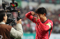 답답했던 경기, 손흥민 ‘환상 프리킥 골’로 침묵 깼다…클래스가 다른 오른발[한국-볼리비아]