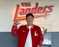 ‘조동찬·임훈·박재상·봉중근 합류’ SSG, 2026년 코치진 구성 완료…32명→38명 확대