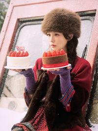 박규영, 투썸 홀리데이 광고서 역대급 비주얼