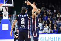 ‘슈퍼팀’ KCC, 홈 개막전서 현대모비스 ‘격파’…숀 롱 ‘더블더블’ 맹활약 [SS리뷰]