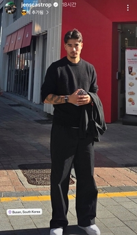 ‘혼혈’ 카스트로프, 외박 기간 부산 시내 활보…홍명보호+한국 문화 적응ing