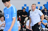 상대에게 사과하다 ‘네트 터치’ 돌아본 헤난 감독 “김규민 고급스럽게 존중 표한 것, 일어날 수 있는 일”[현장인터뷰]