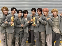 아홉, ‘2025 KGMA’ 2관왕 등극⋯올해 기대주→최고 루키 우뚝