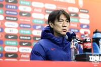 홍명보 감독 “내가 맡은 어느 팀보다 선수 헌신·태도 좋아…내년 월드컵까지 좋은 폼 유지해야” [현장 일문일답]