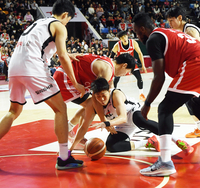 [포토]KT 정창영의 투지 넘치는 플레이