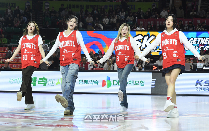 [포토]피프티피프티, 코트의 열기 더 뜨겁게!