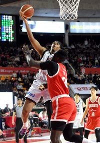 [포토]KT 힉스의 득점