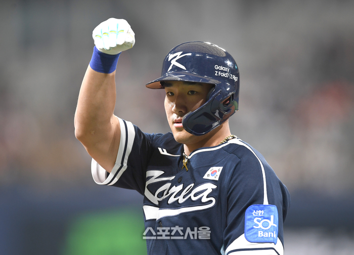 '10년 무패' 日 마운드에 홈런 쾅쾅쾅쾅! 흔들린 사무라이 재팬 "韓, 파워 앞섰다...방심 금물" [SS시선집중]