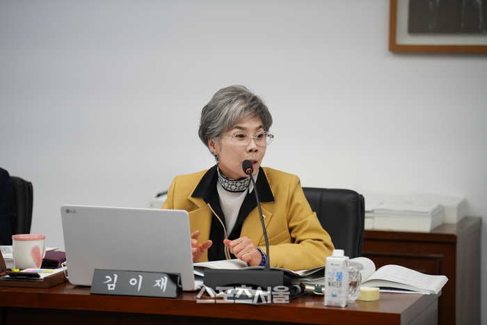 전북자치도의회 김이재 의원, 전북신보 재기지원 제 역할 못해 ‘질타’...재기지원  혁신안 조속히 제시 ‘촉구’